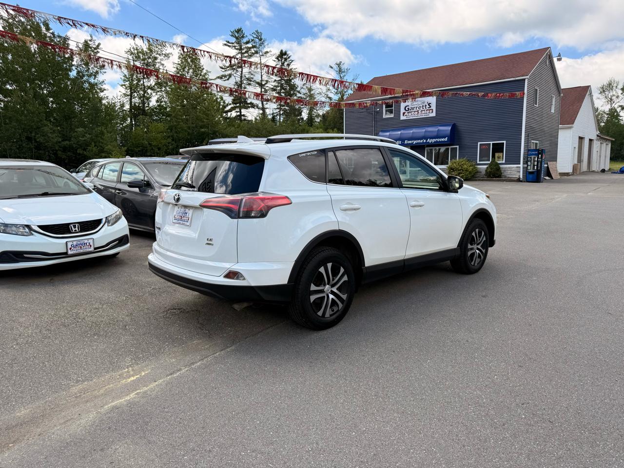 Toyota RAV4  2017