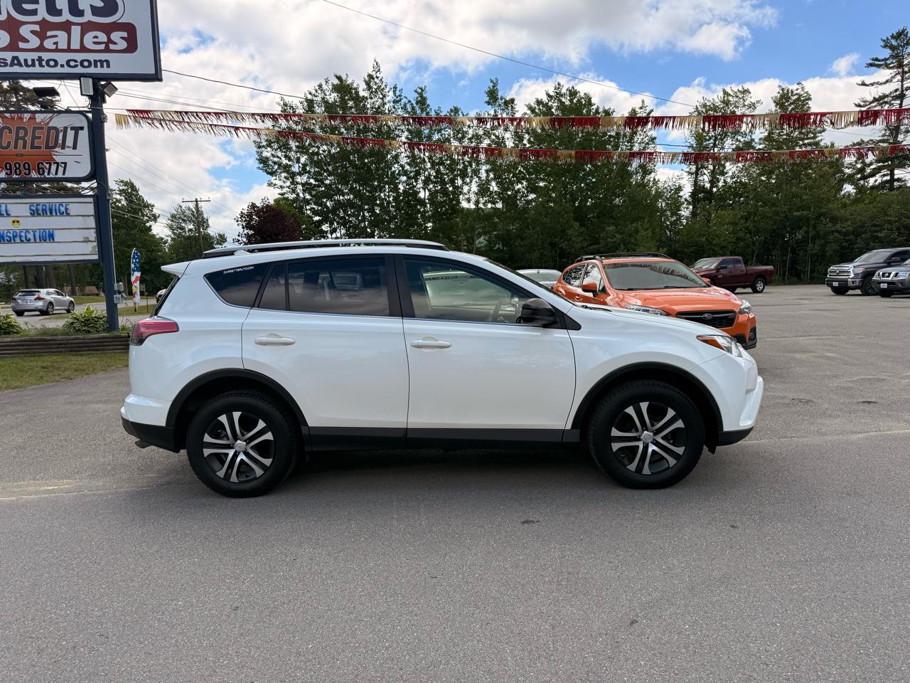 Toyota RAV4  2017