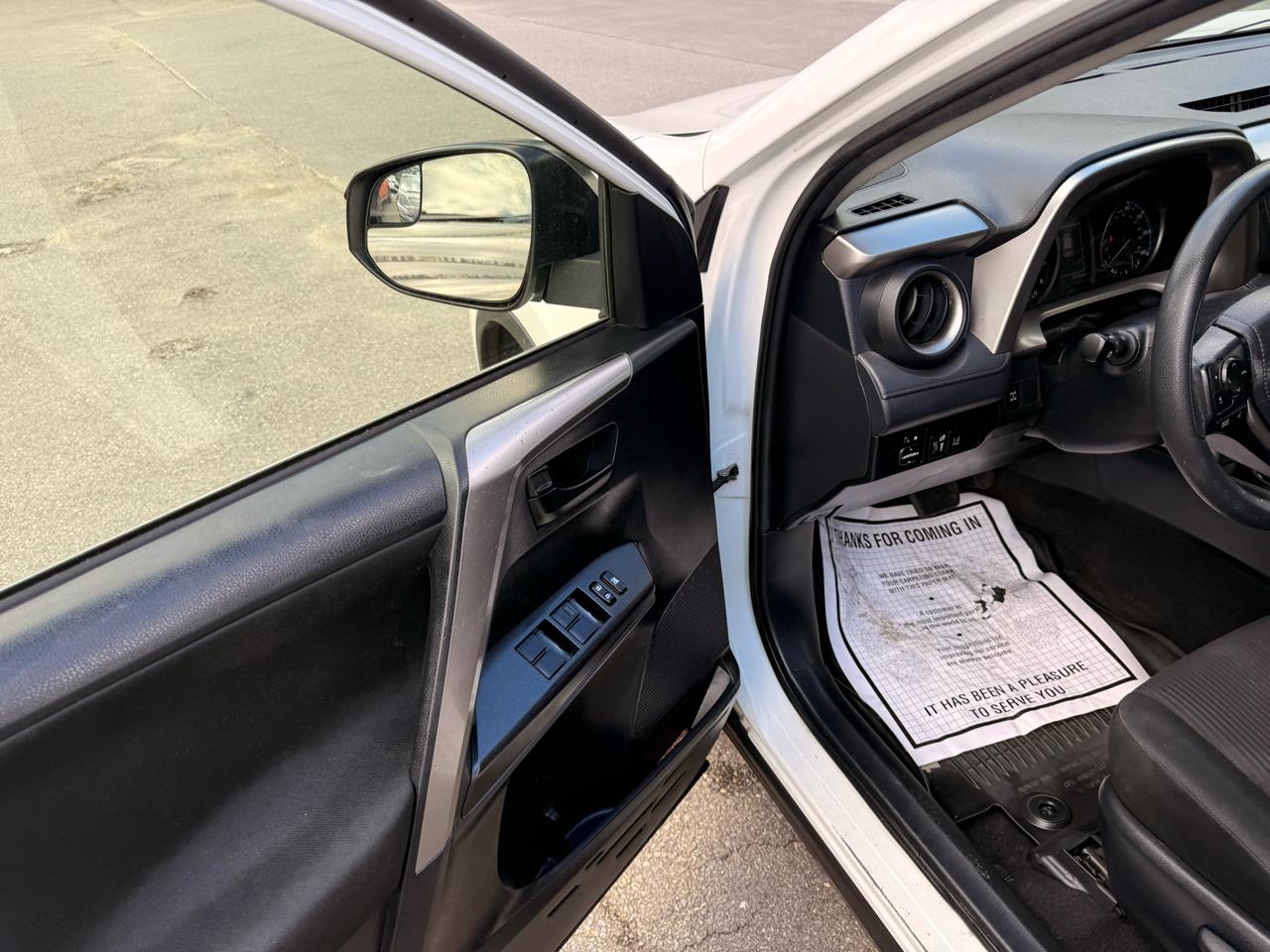 Toyota RAV4  2017