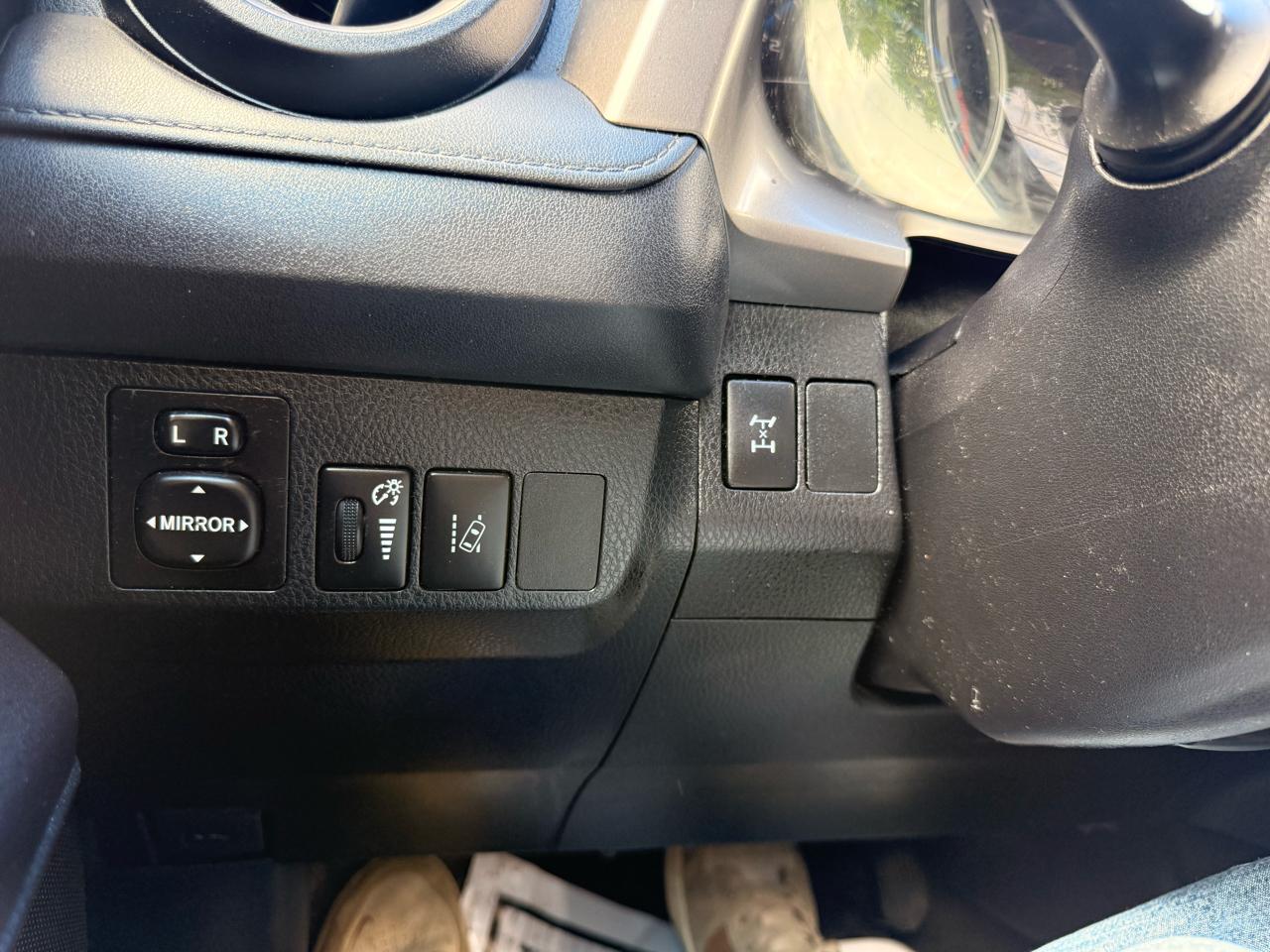 Toyota RAV4  2017