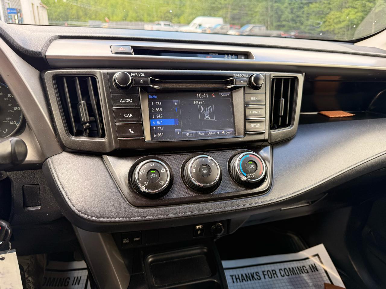 Toyota RAV4  2017
