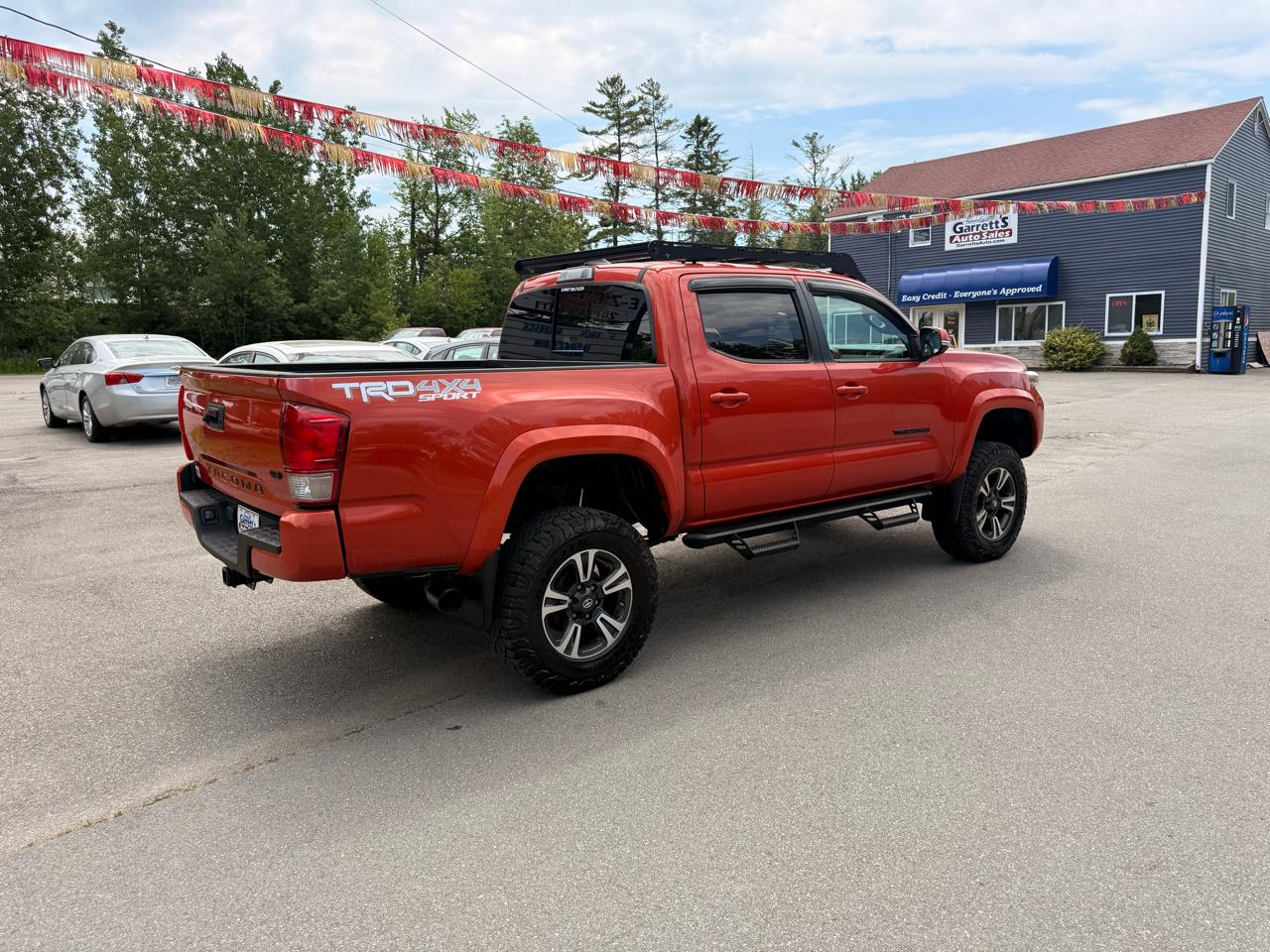 Toyota Tacoma  2017