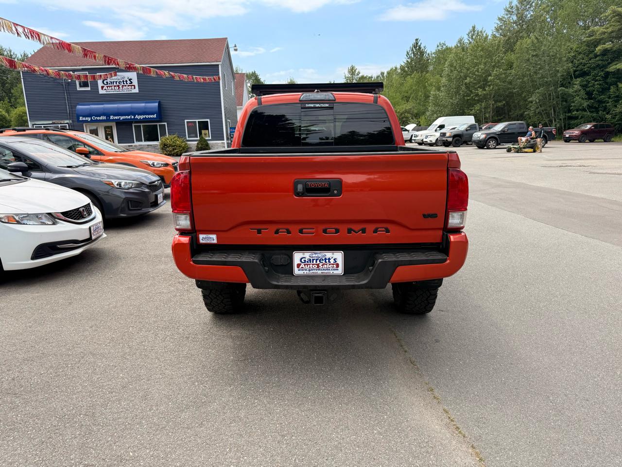 Toyota Tacoma  2017