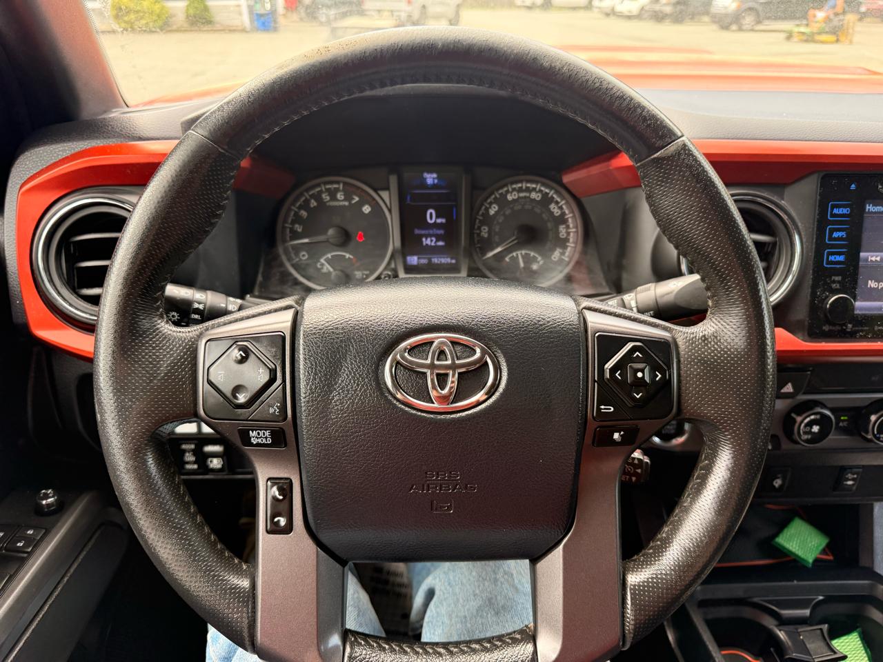 Toyota Tacoma  2017