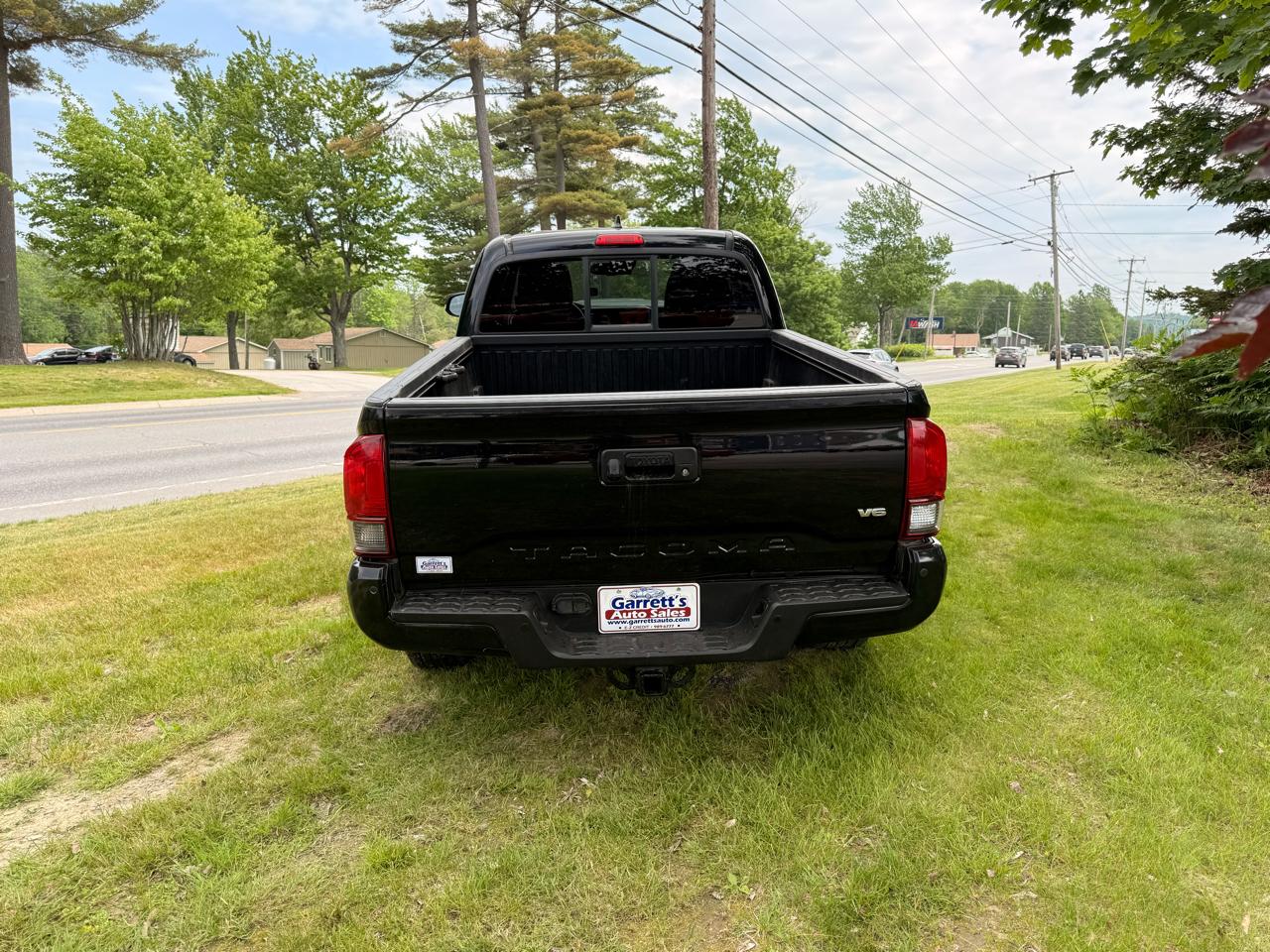 Toyota Tacoma  2019