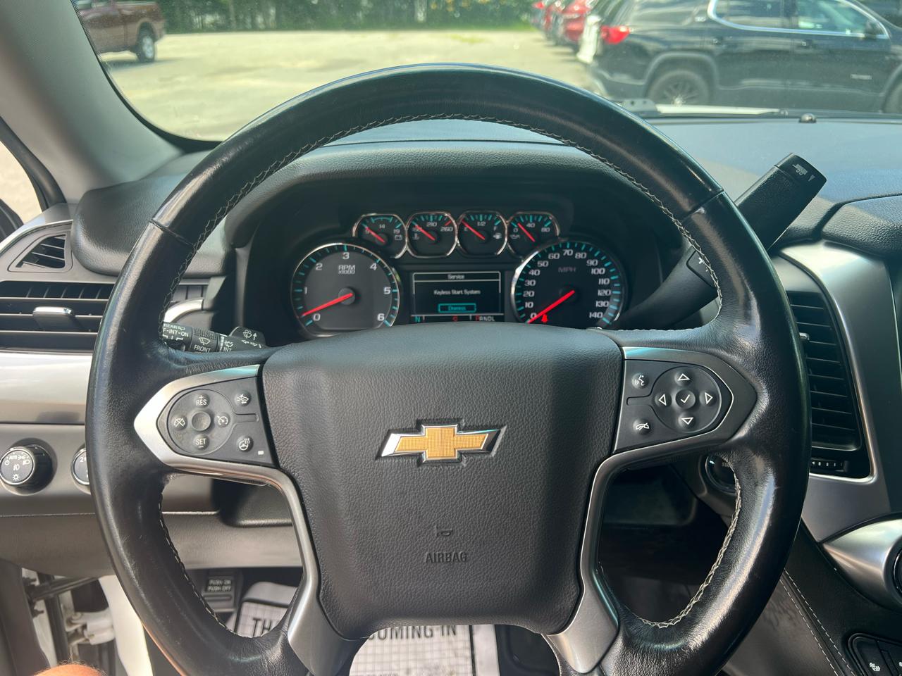 Chevrolet Suburban  2019