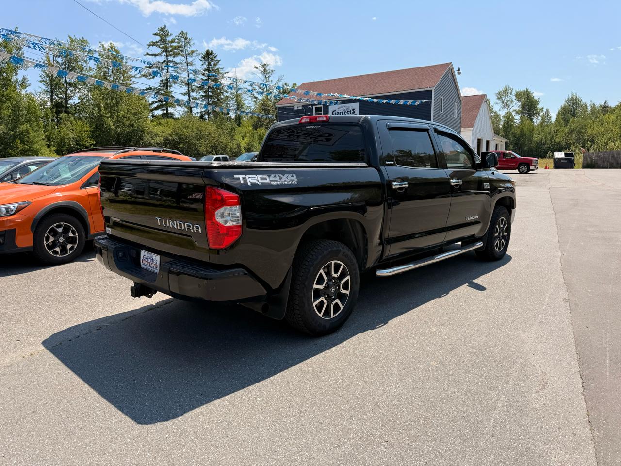 Toyota Tundra  2018