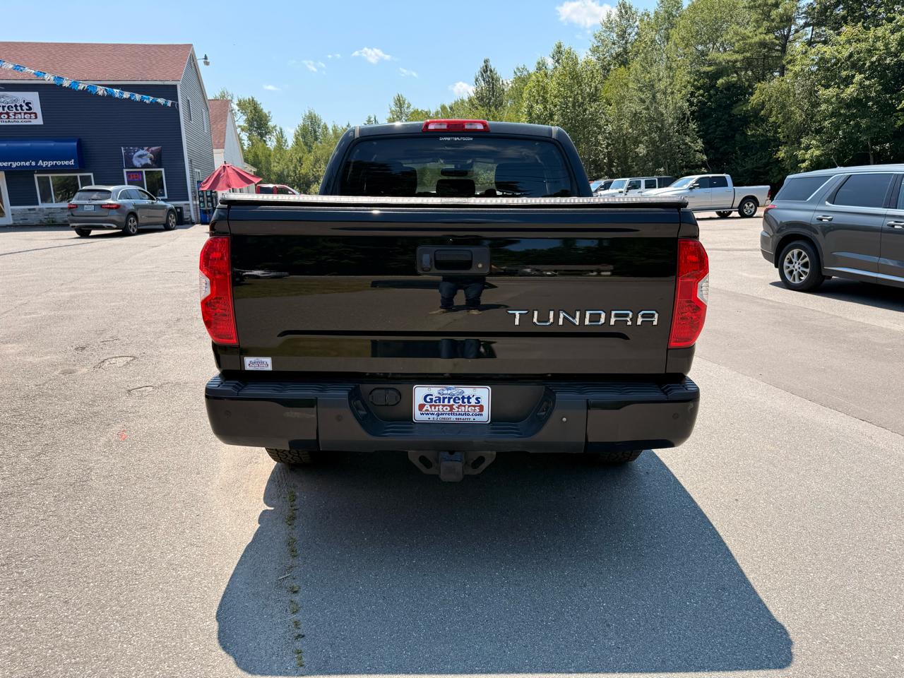 Toyota Tundra  2018