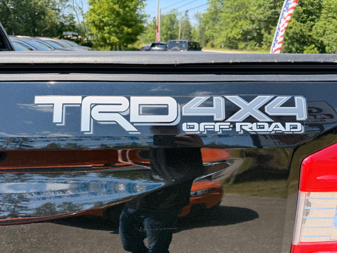 Toyota Tundra  2018