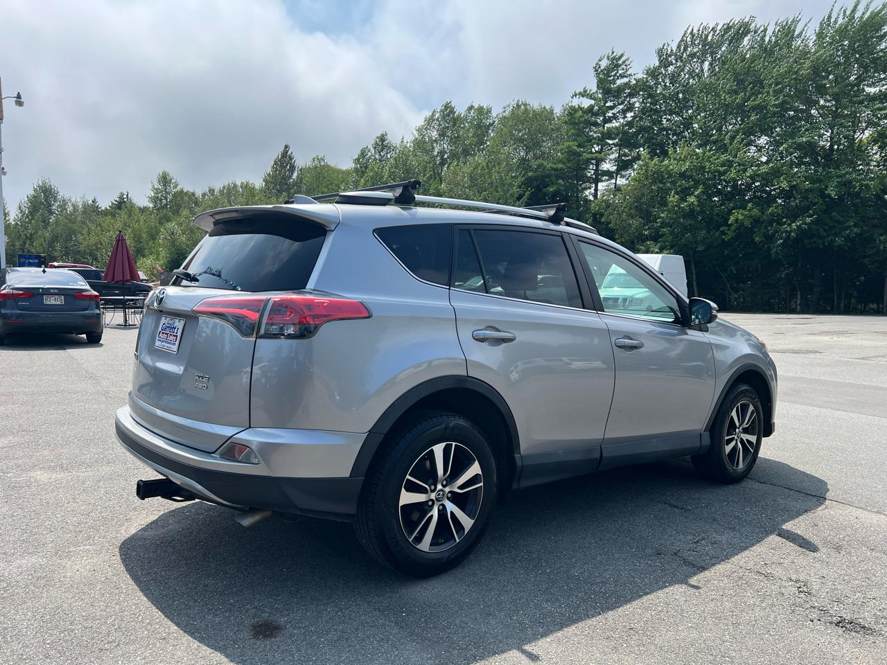Toyota RAV4  2017