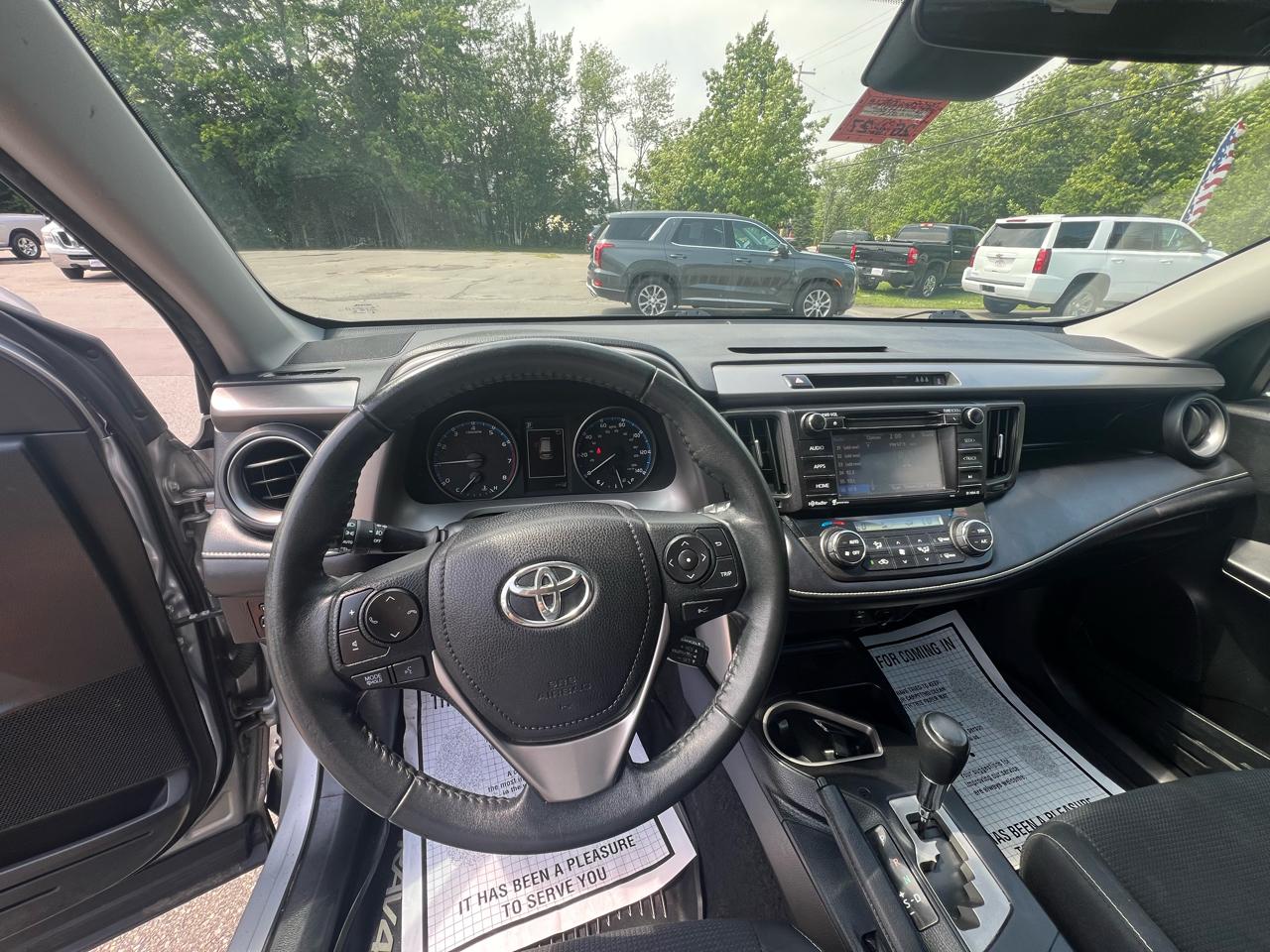 Toyota RAV4  2017