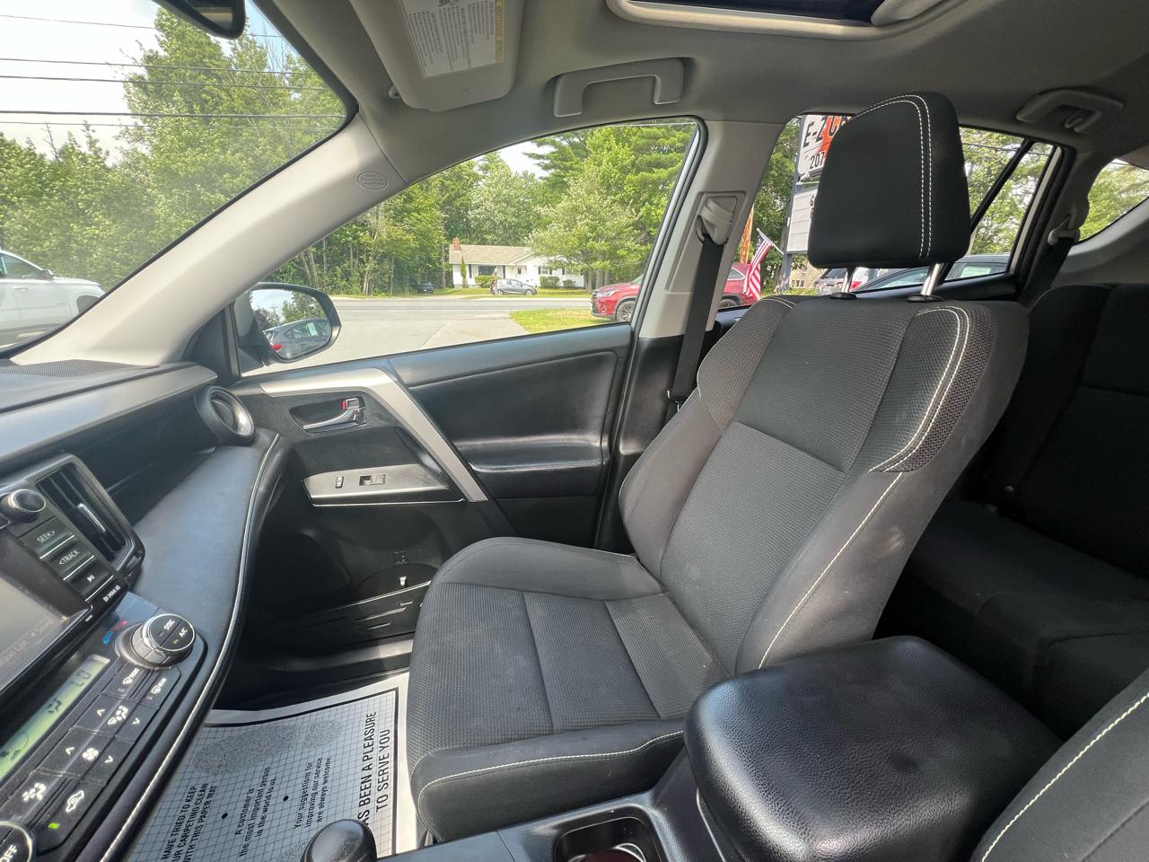Toyota RAV4  2017