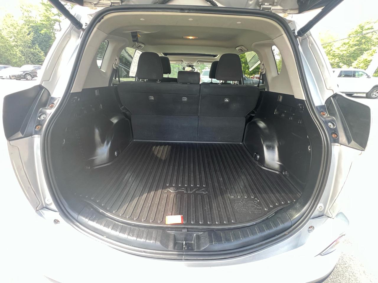 Toyota RAV4  2017
