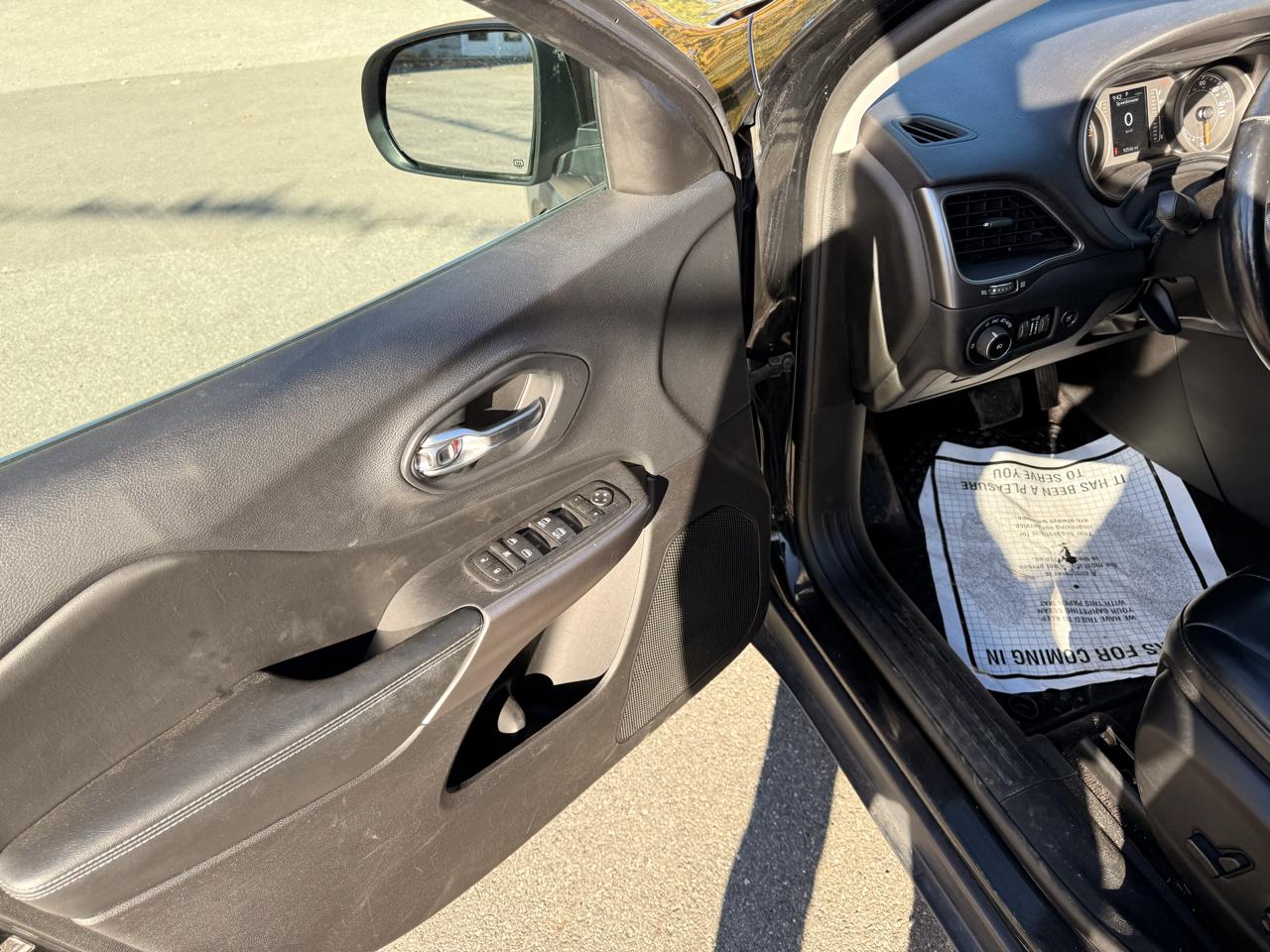 Jeep Cherokee  2019