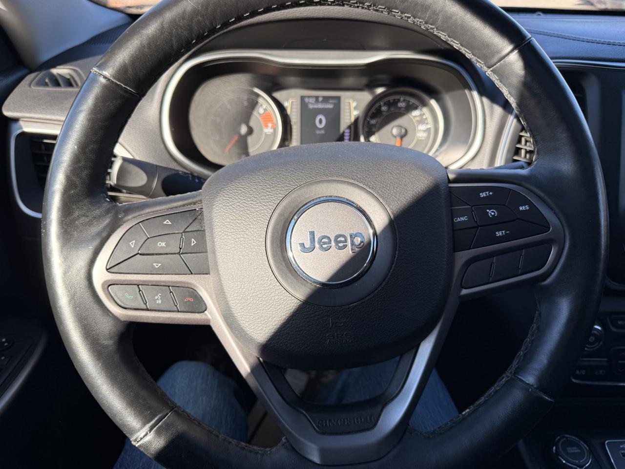 Jeep Cherokee  2019