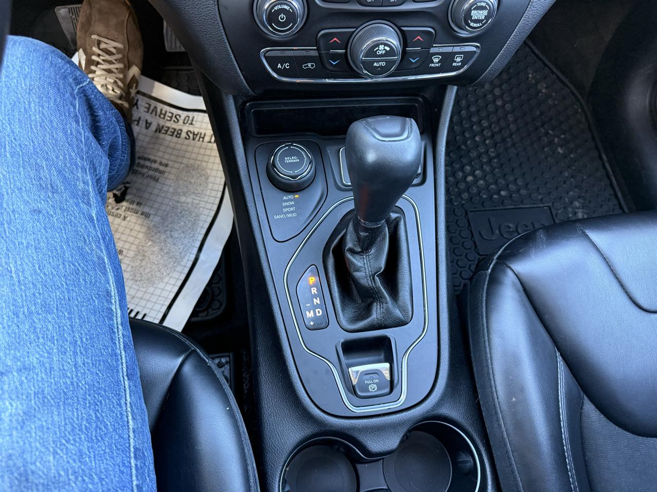 Jeep Cherokee  2019