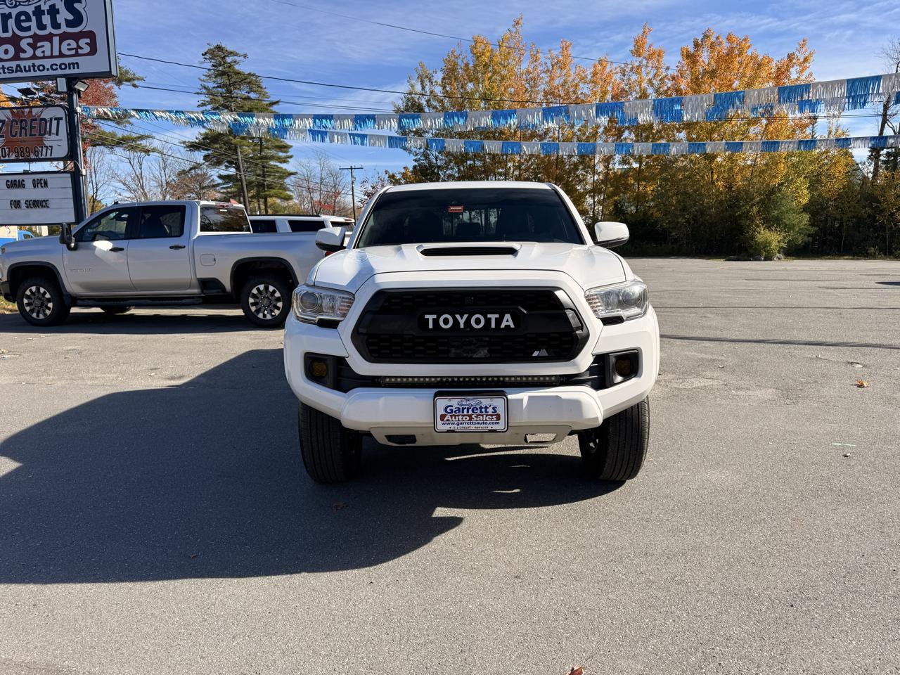 Toyota Tacoma  2019
