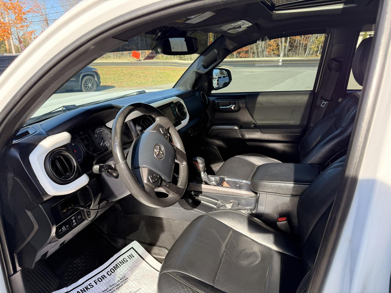Toyota Tacoma  2019