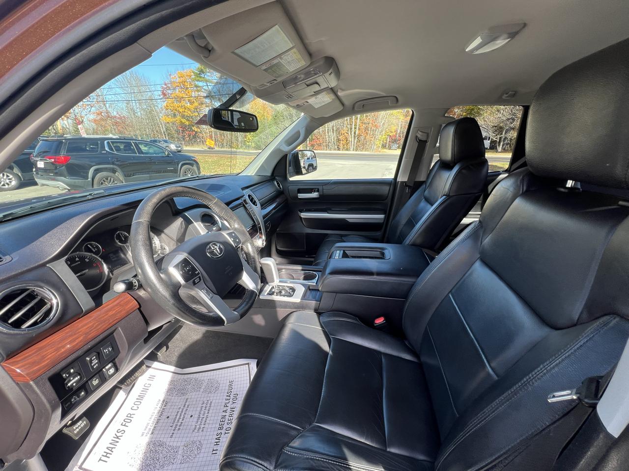 Toyota Tundra  2016