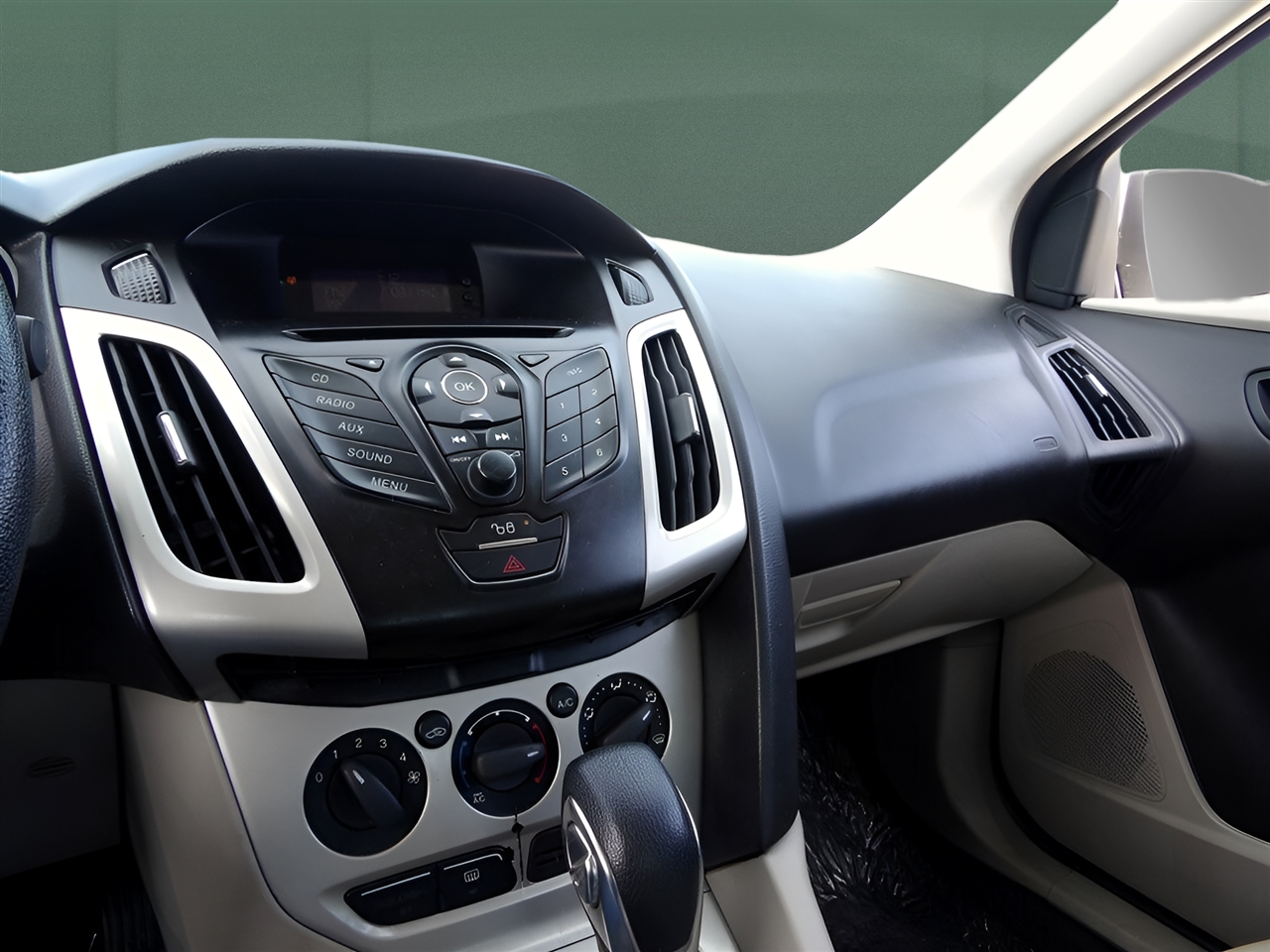 Ford Focus  2012 Ford Focus  2012