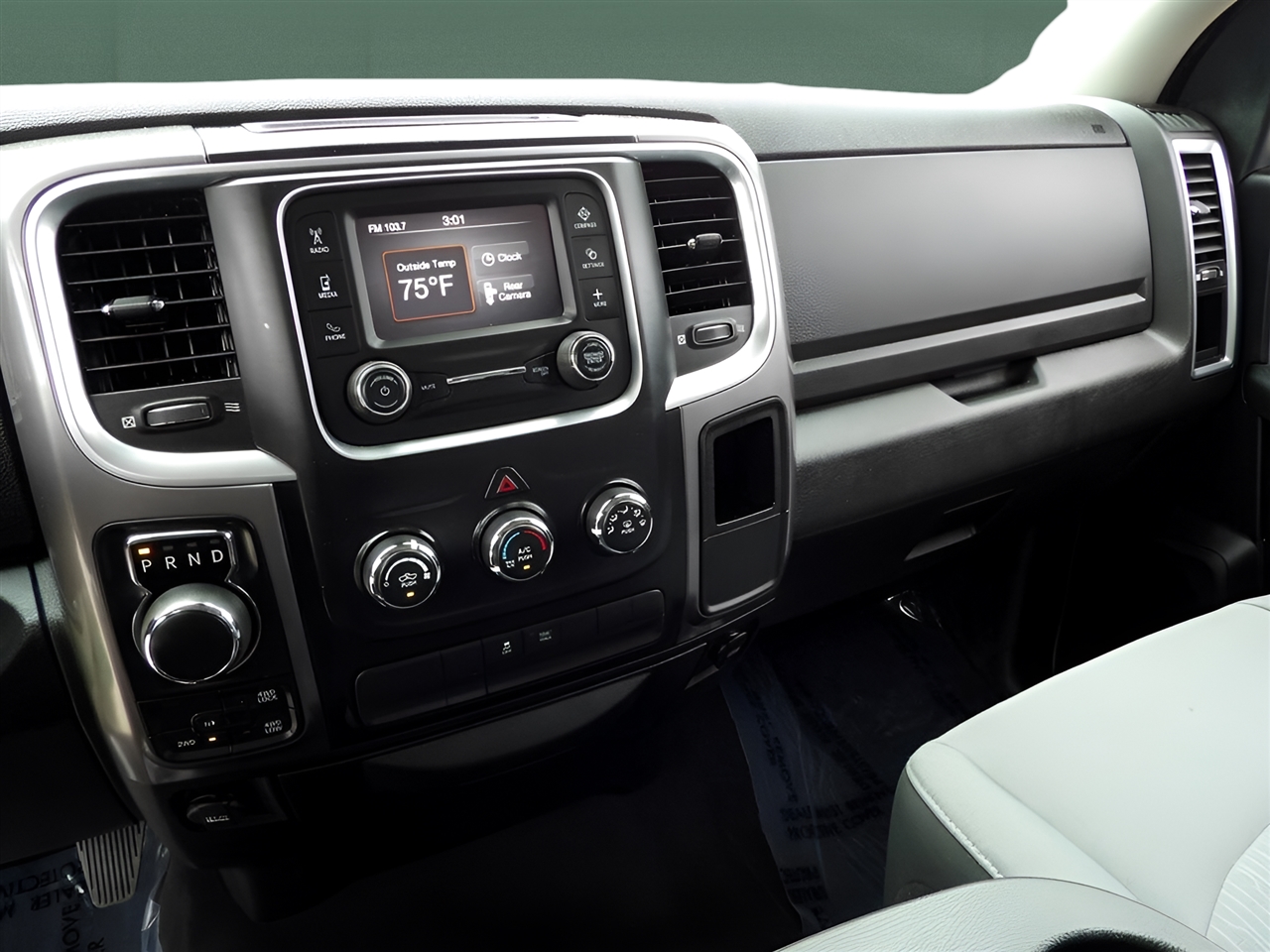 RAM 1500 Classic  2021 RAM 1500 Classic  2021