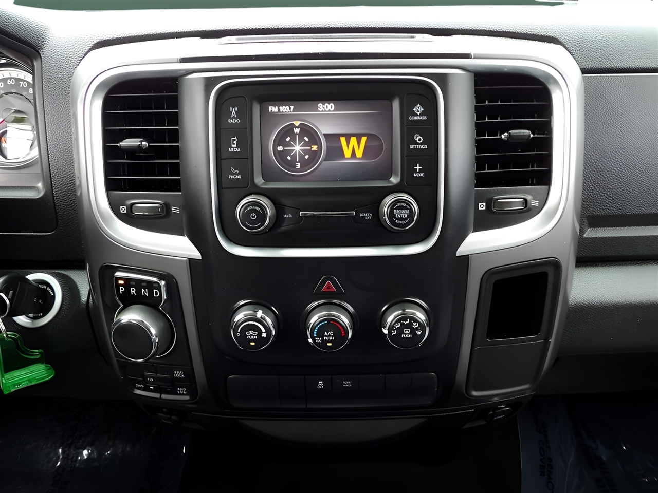 RAM 1500 Classic  2021 RAM 1500 Classic  2021