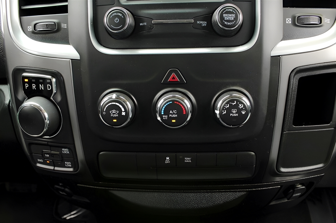 RAM 1500 Classic  2021 RAM 1500 Classic  2021