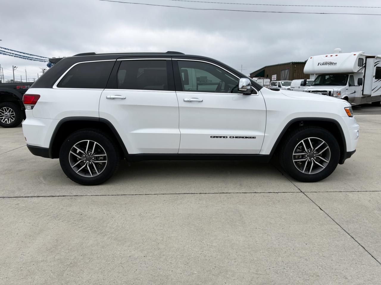 Jeep Grand Cherokee  2021