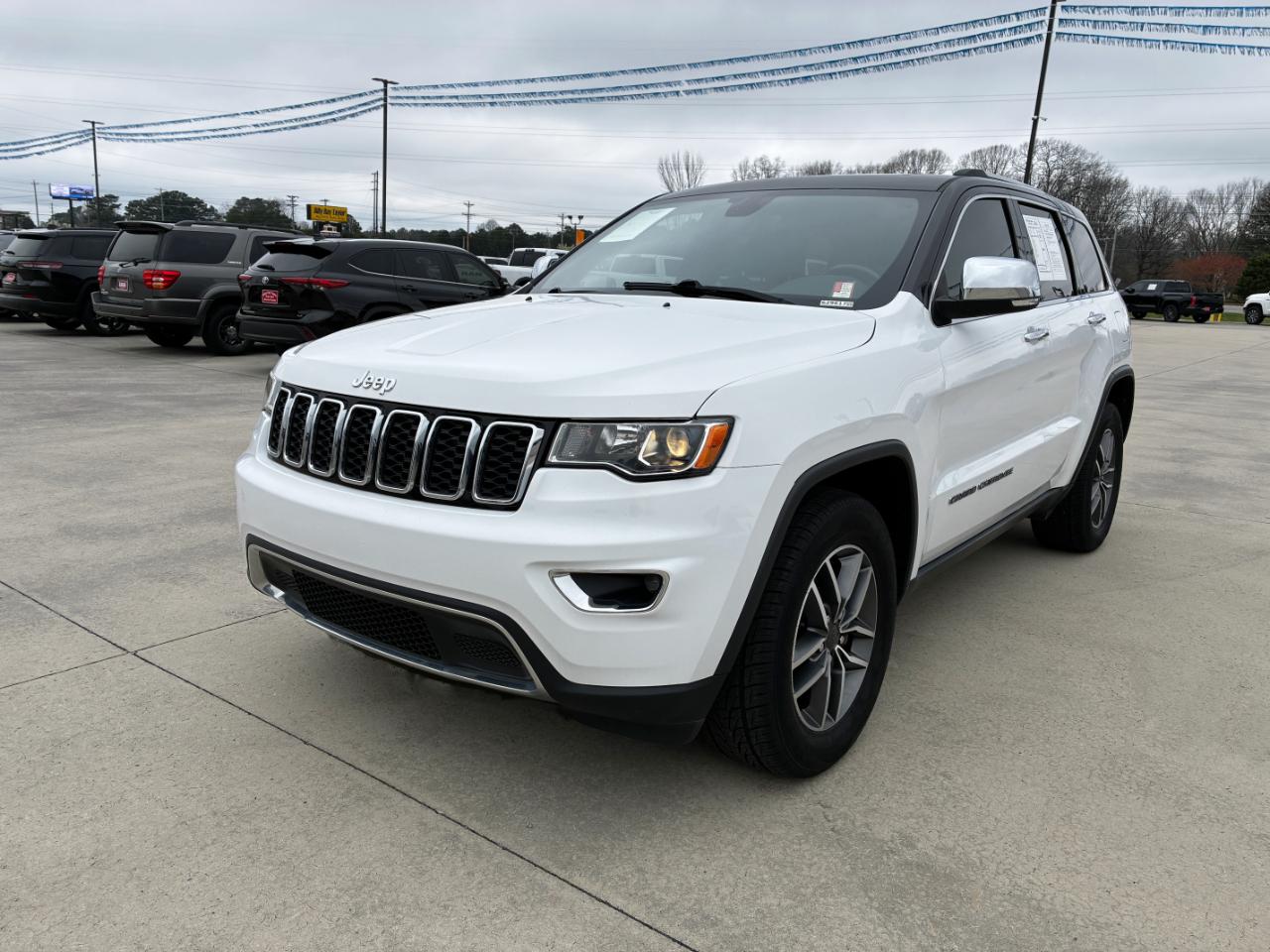 Jeep Grand Cherokee  2021