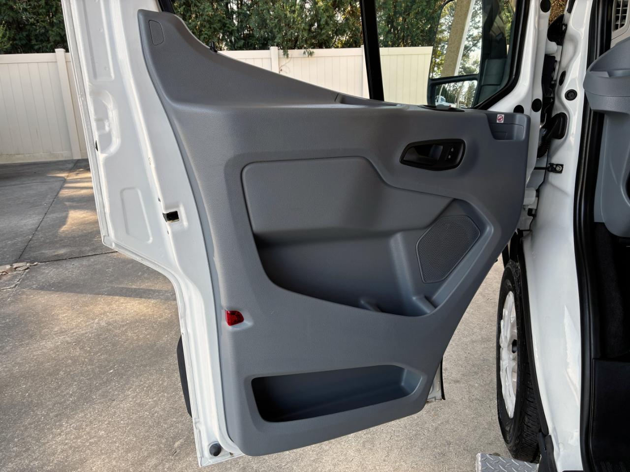 Ford Transit  2019