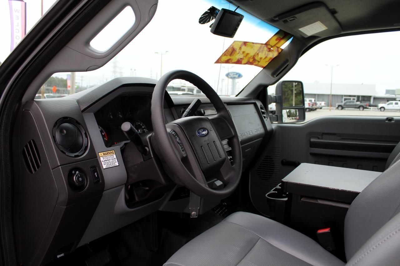 Ford F-350 SD  2013 Ford F-350 SD  2013