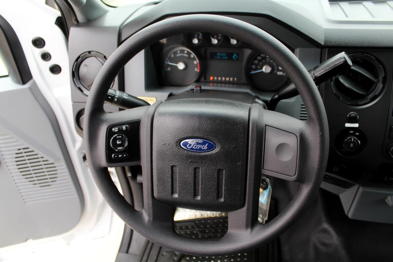 Ford F-350 SD  2013 Ford F-350 SD  2013