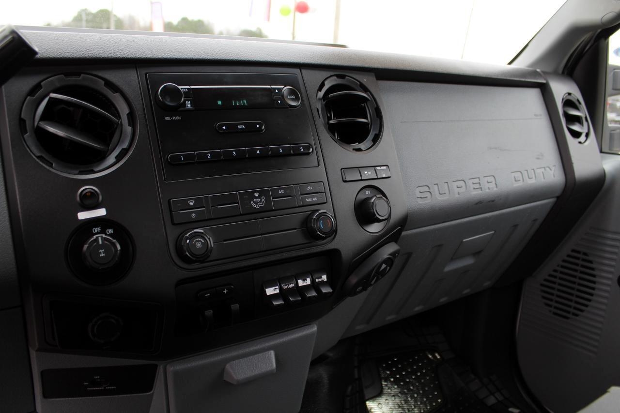 Ford F-350 SD  2013 Ford F-350 SD  2013