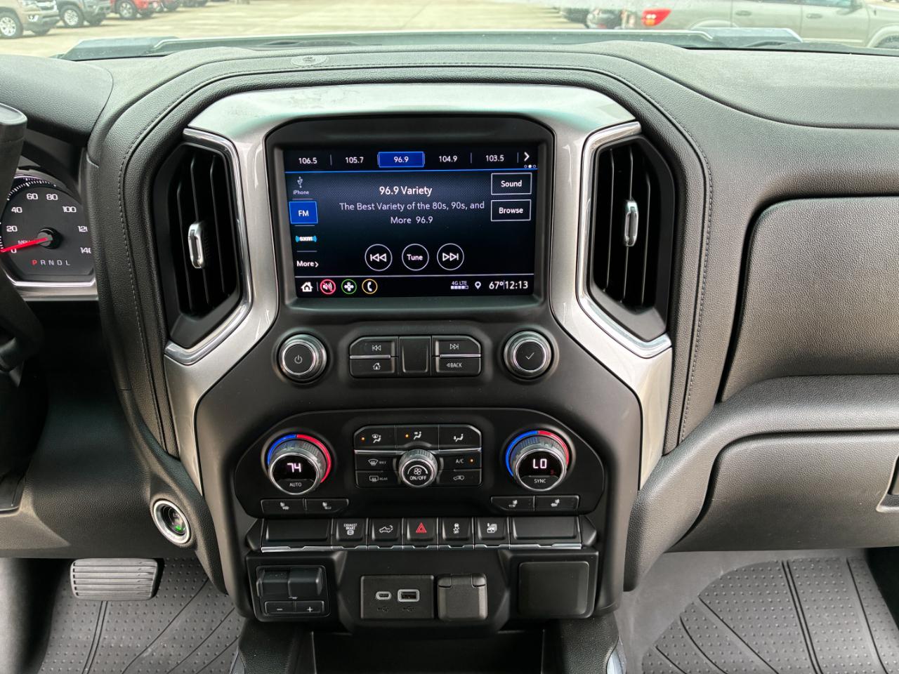 Chevrolet Silverado 3500HD  2021