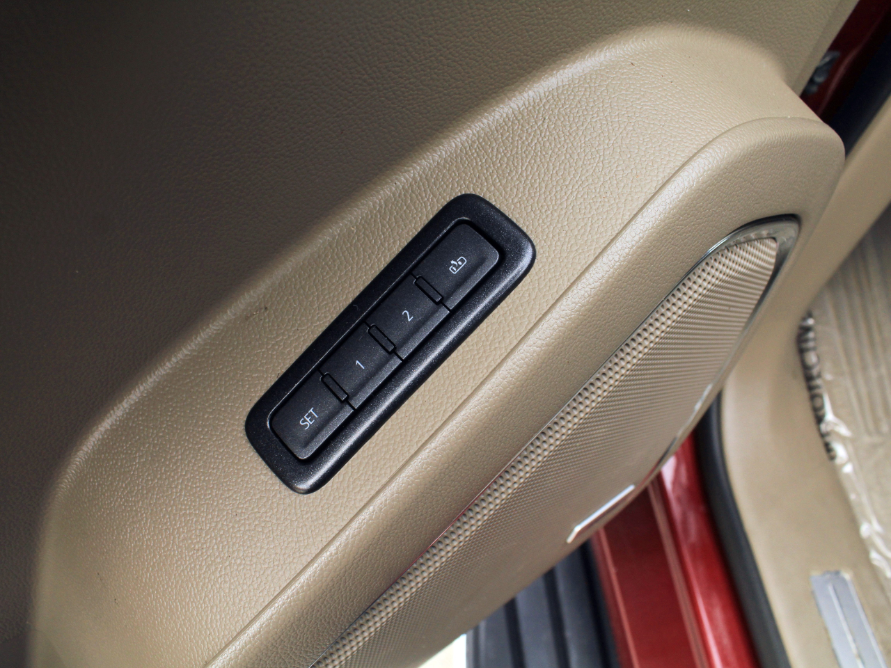 Chevrolet Suburban  2020