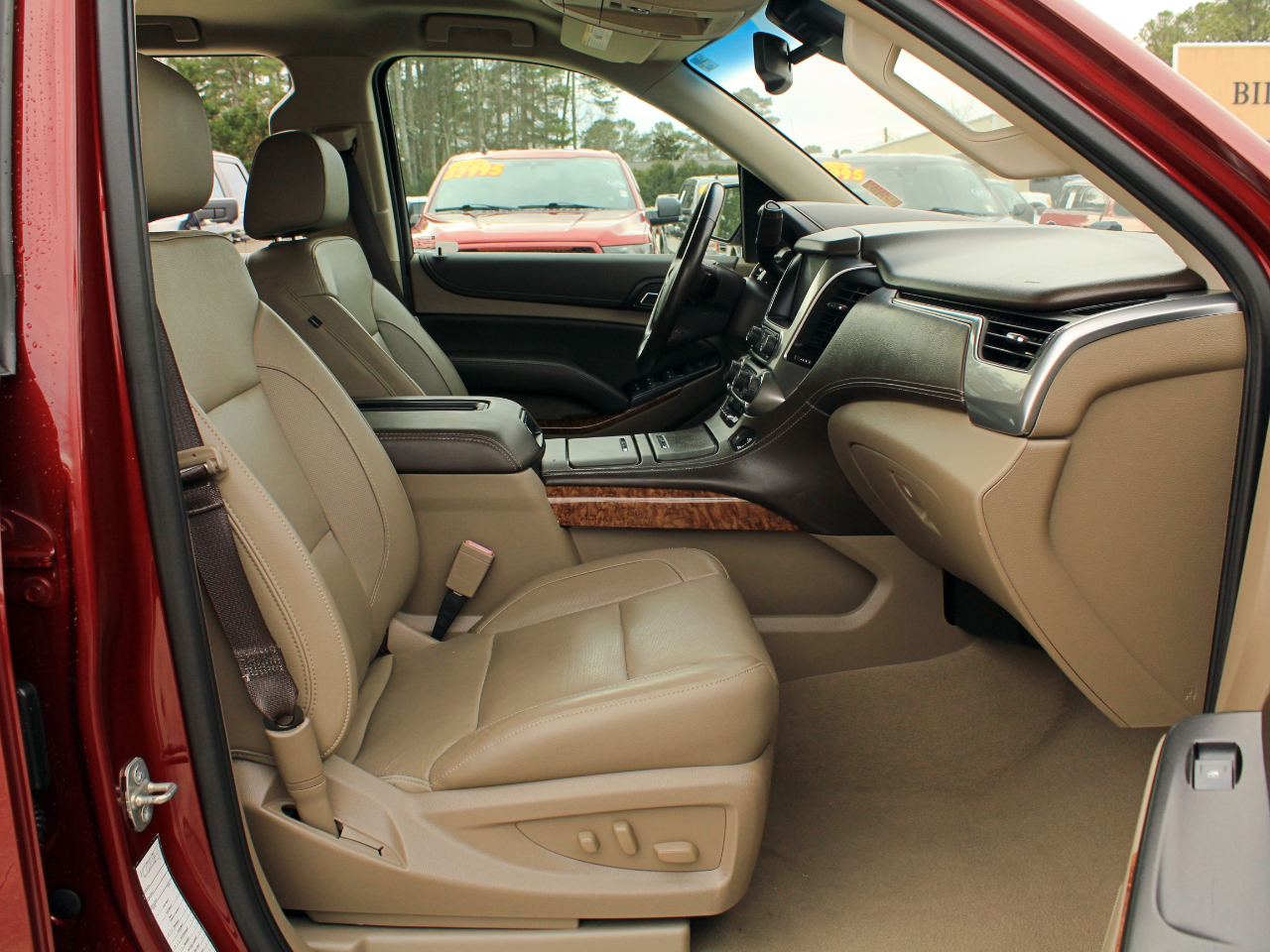 Chevrolet Suburban  2020