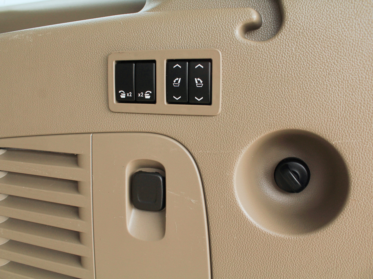 Chevrolet Suburban  2020