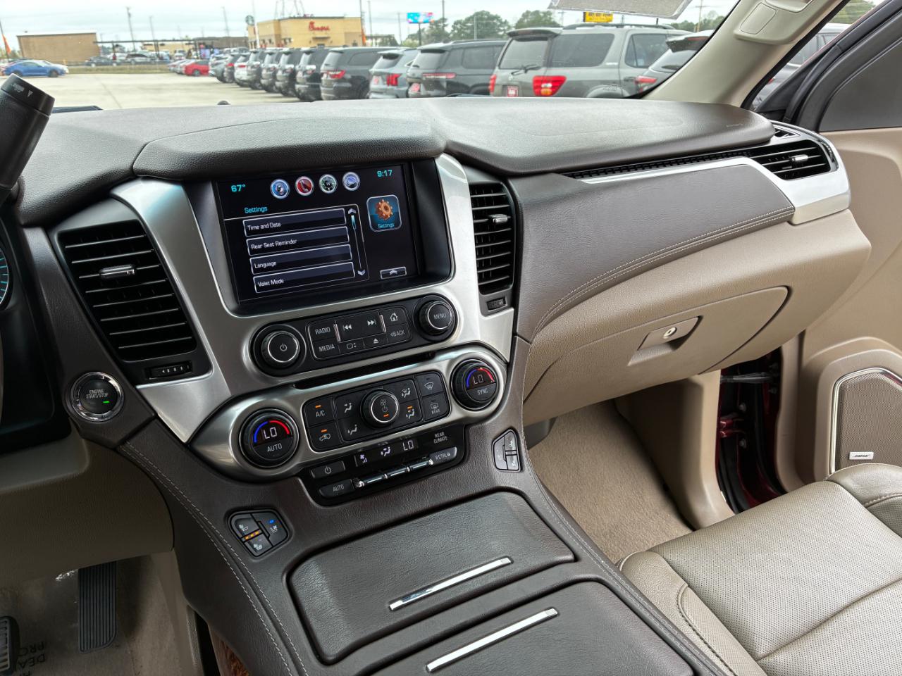 Chevrolet Suburban  2020