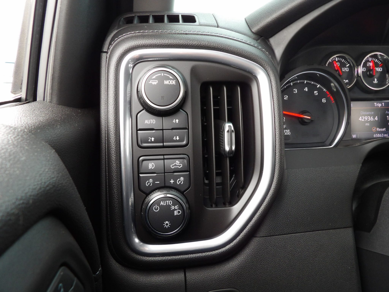 Chevrolet Silverado 1500  2020