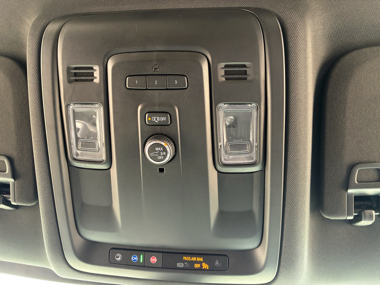 GMC Yukon XL 1500 SLT 2021