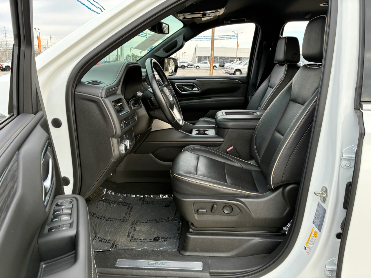 GMC Yukon XL 1500 SLT 2021