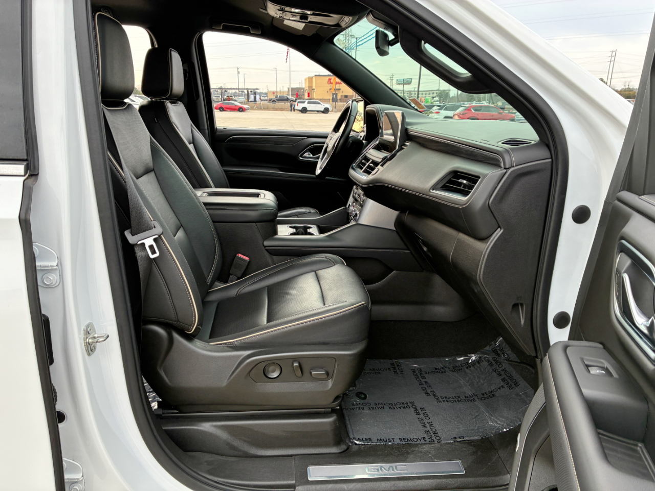 GMC Yukon XL 1500 SLT 2021