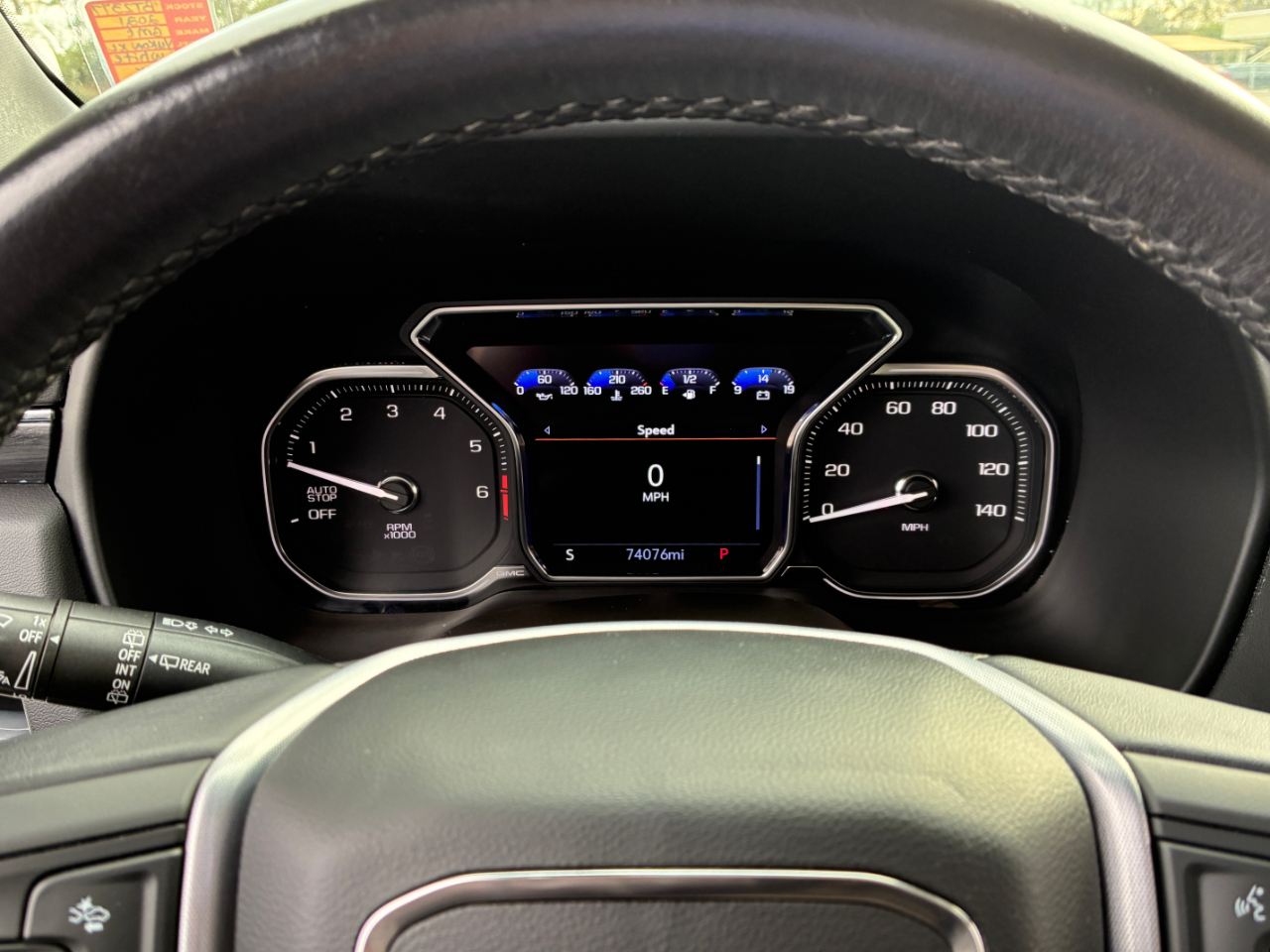 GMC Yukon XL 1500 SLT 2021