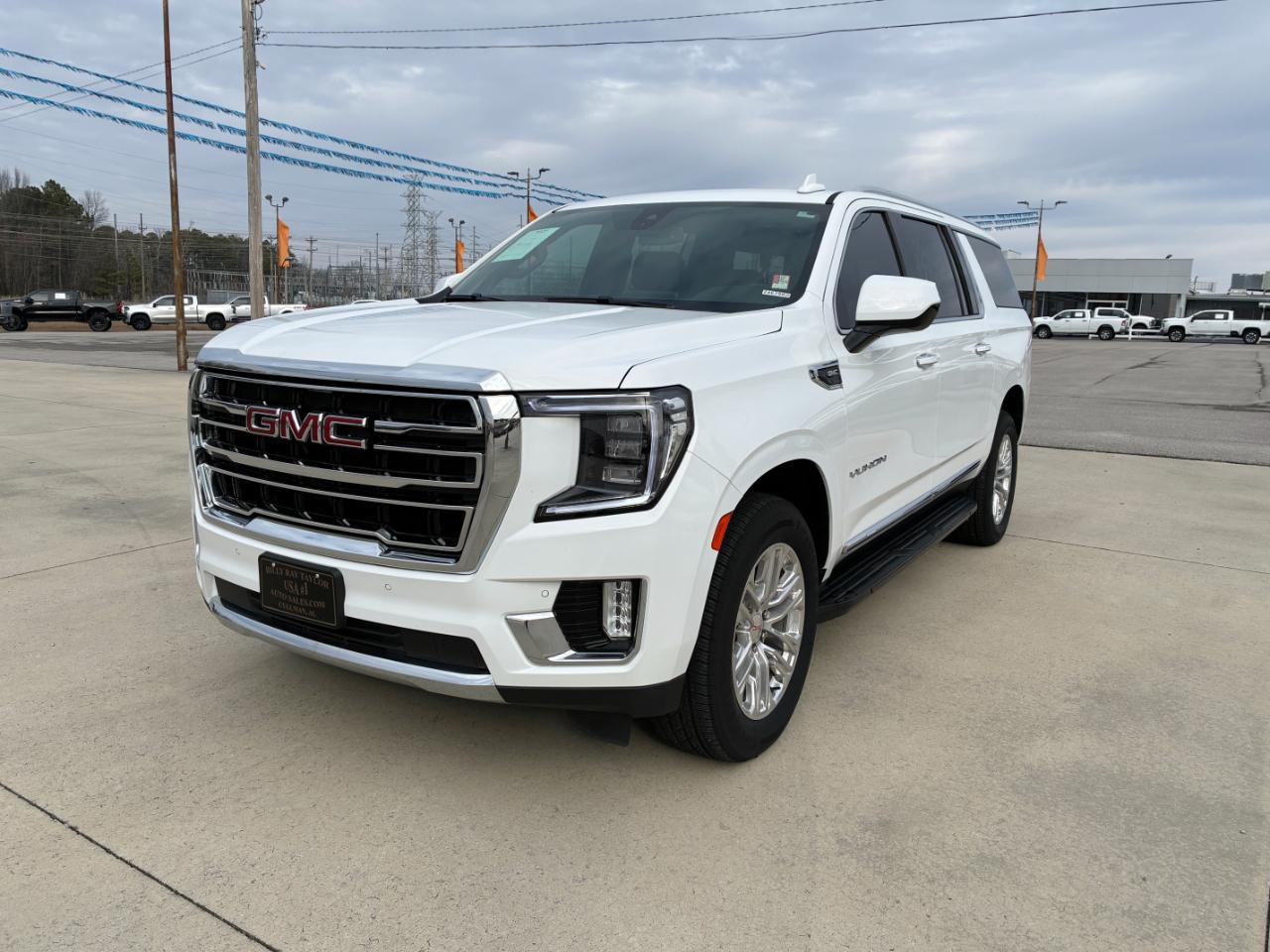 GMC Yukon XL 1500 SLT 2021