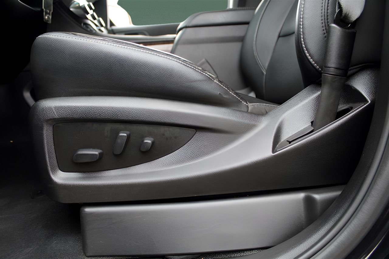 Chevrolet Suburban  2019 Chevrolet Suburban  2019