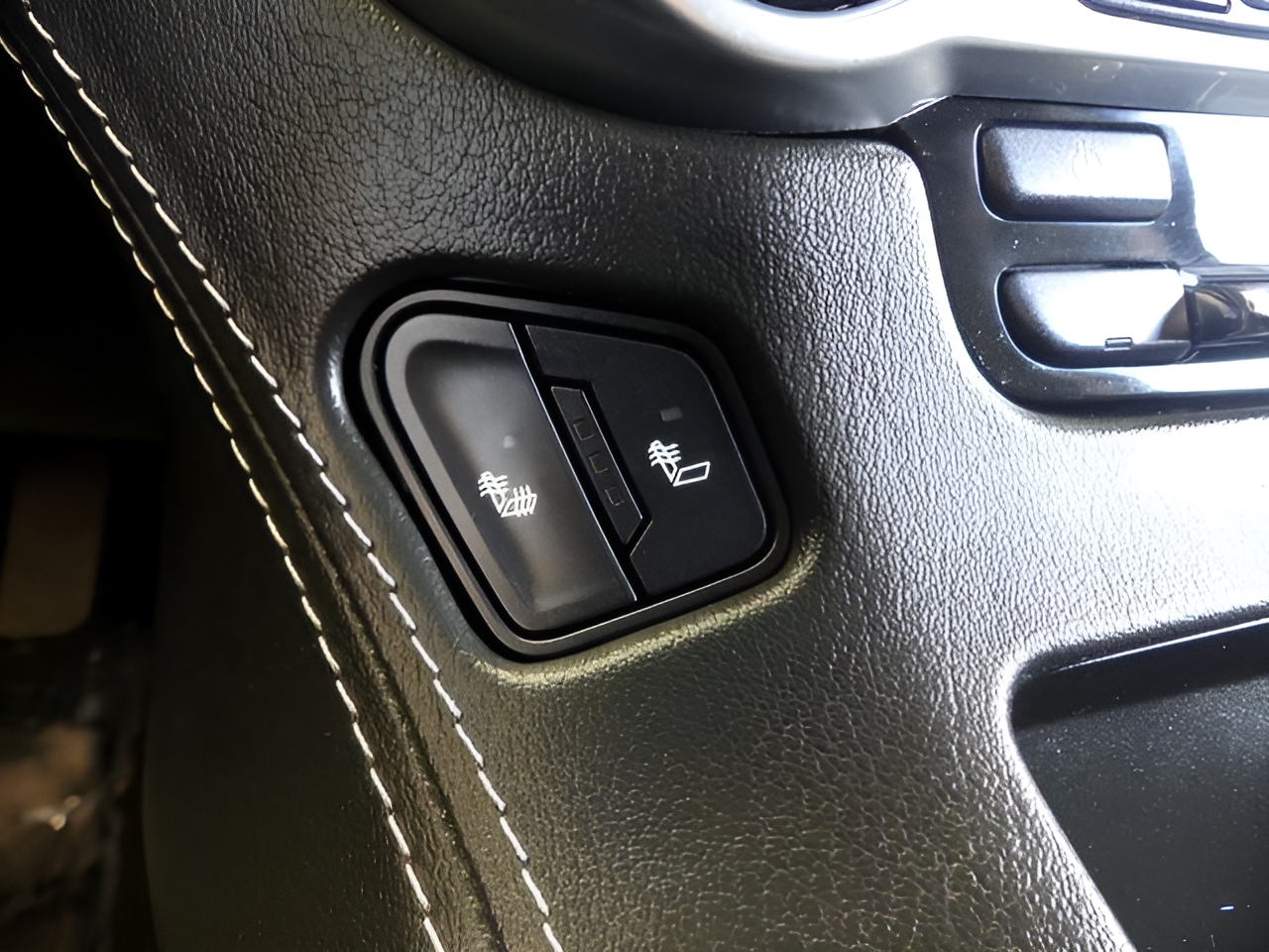 Chevrolet Suburban  2019 Chevrolet Suburban  2019