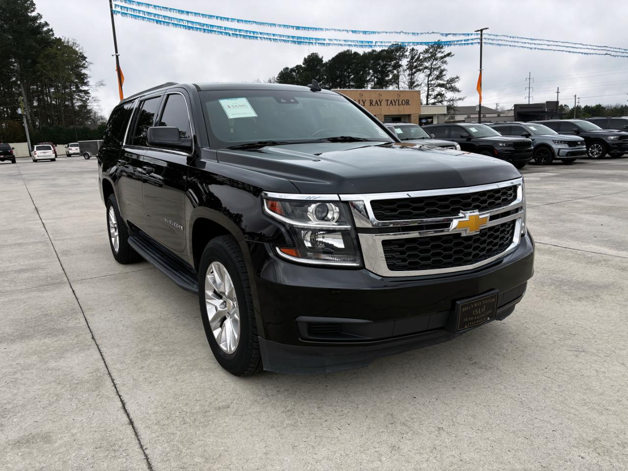 Chevrolet Suburban  2019