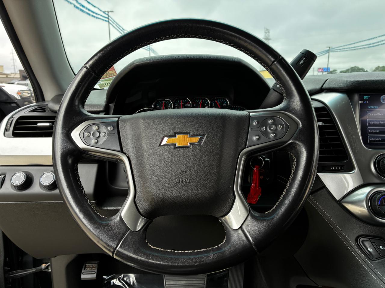 Chevrolet Suburban  2019