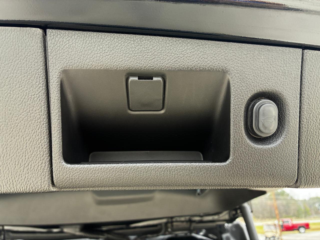 Chevrolet Suburban  2019