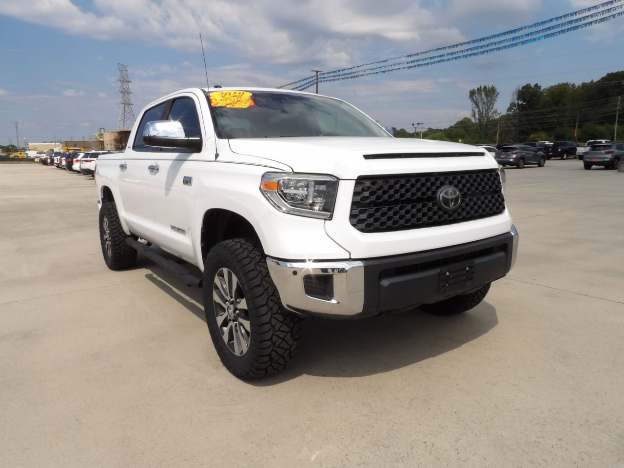Toyota Tundra  2019